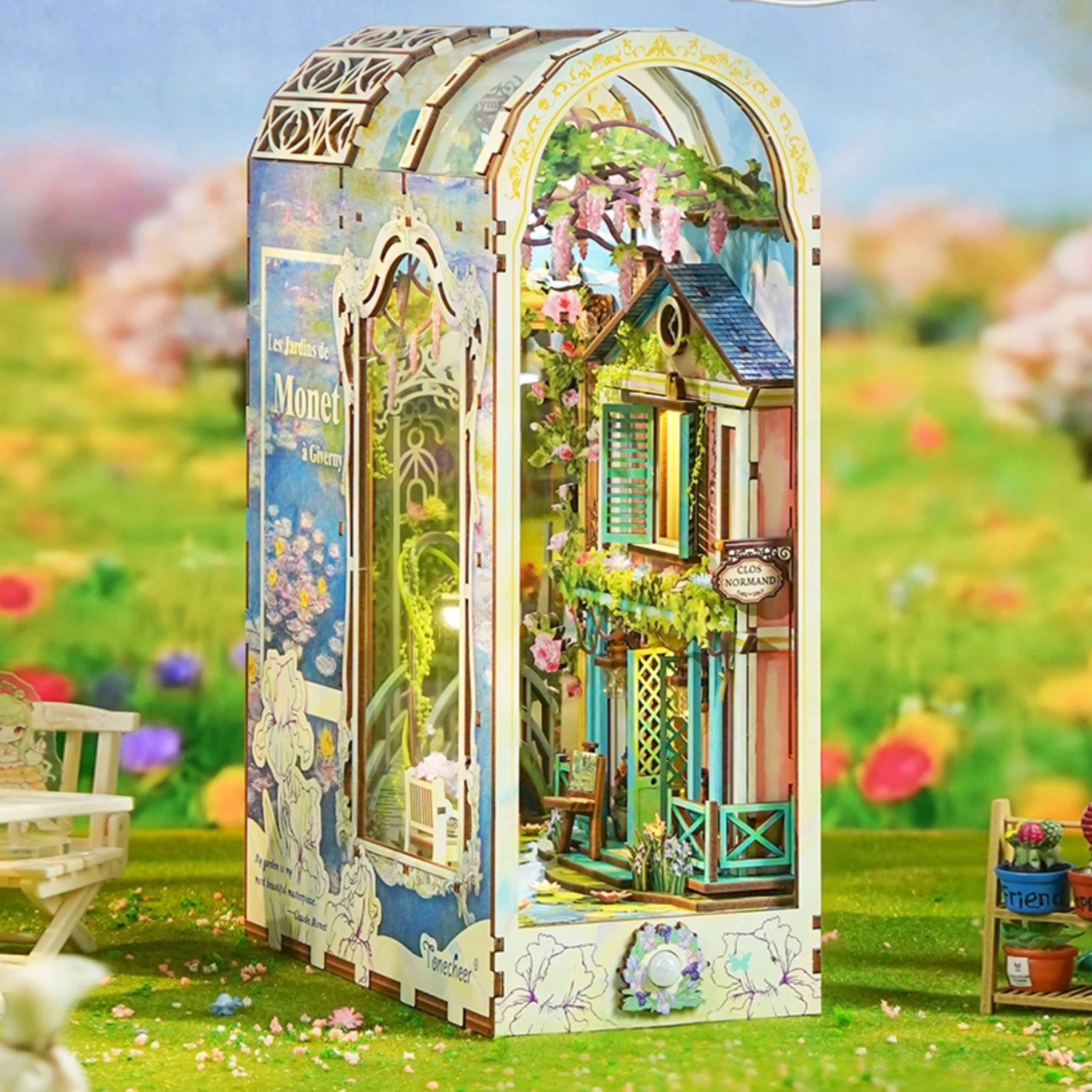 FurHaven Monet Garden Assembly Induction Bookend French Romantic Style Handmade DIY House Building Blocks Model Gift for Women