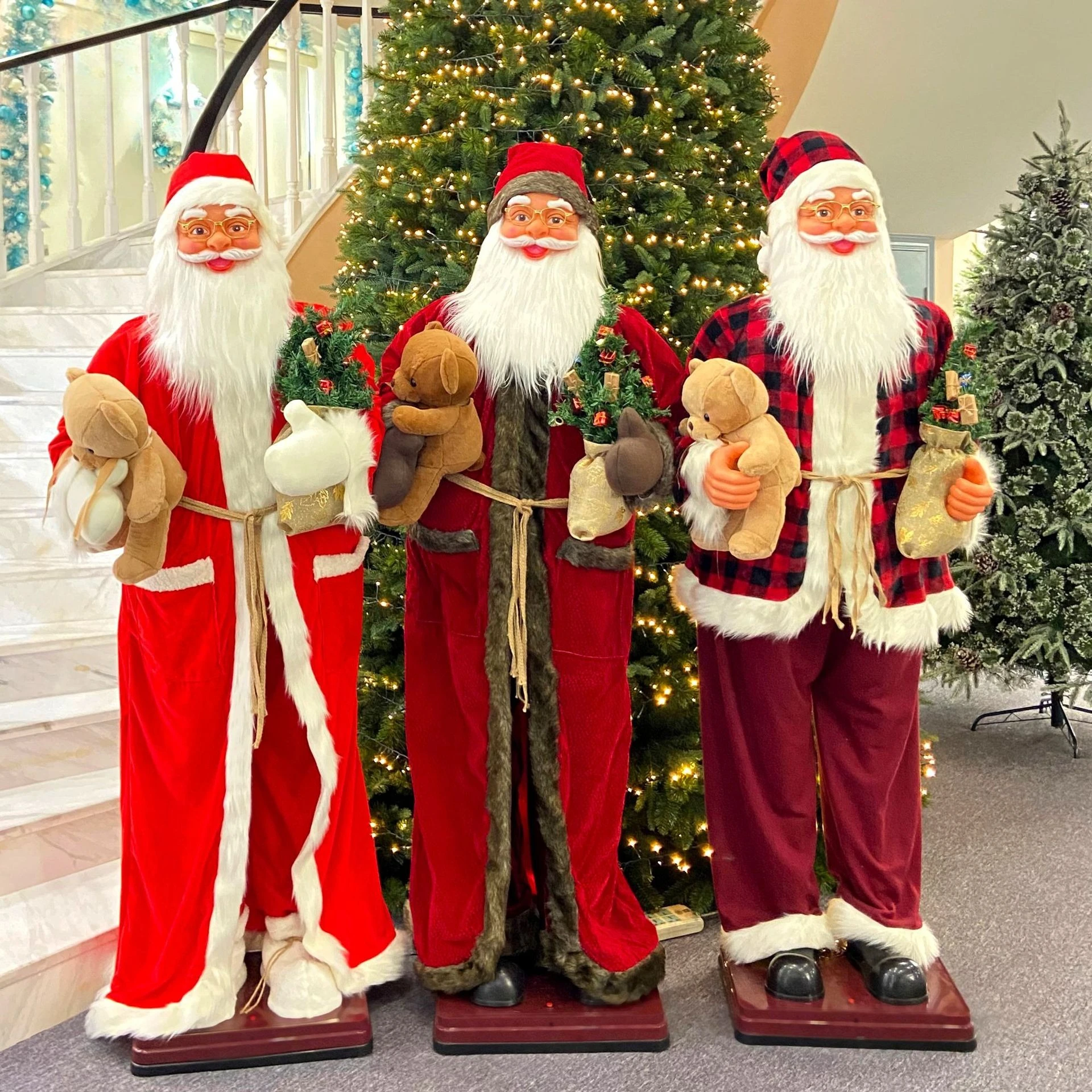 Animated Santa Claus Singing, Dancing & Holding Teddy Bear – Christmas Welcome Display for Shopping Mall