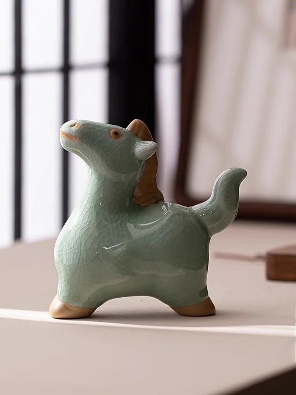 ruan-ming-cerc-statuetta-zodiacale-annuale-piccola-in-porcellana-cinese-fatta-a-mano-decorazione-per-tea-pet