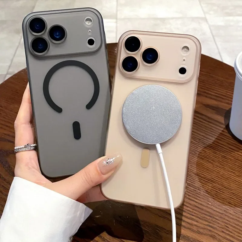 حافظة فاخرة رفيعة للغاية غير لامعة لهاتف Magsafe لهاتف iPhone 17 Air 16 15 14 Plus 13 12 11 Pro Max غطاء شفاف مغناطيسي للشحن اللاسلكي