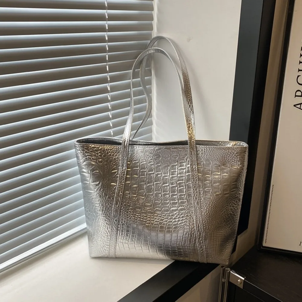 Exquisite PU Leather Women Handbag Crocodile Pattern Large Capacity Female Shoulder Bag Commuting Luxury Armpit Tote Bag Daily