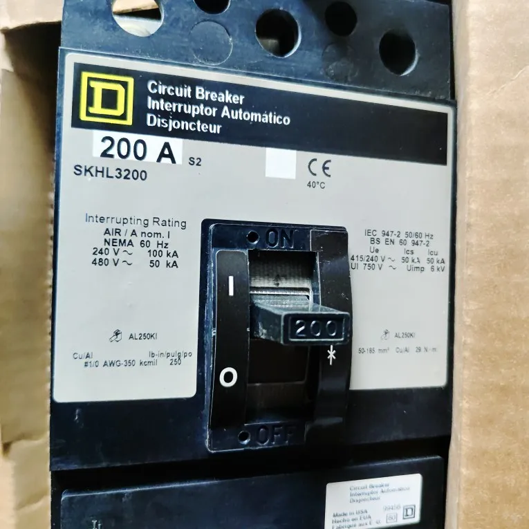 SQUARE D SKHL3200  3P  200A