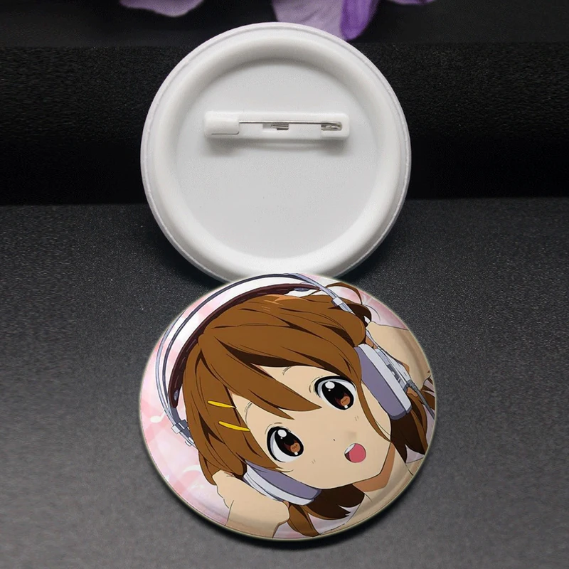 Anime K-ON Cosplay Badges Hirasawa Yui Akiyama Mio Brooches Bags Breastpin for Backpacks Clothing Jewelry HD Print Handmade Pin