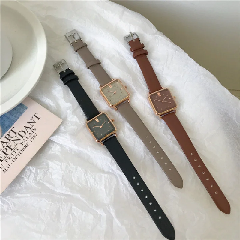 Nicheinsreloj cuadrado para mujer mayor, diseño Simple elegante y de moda, reloj de estudiante Retro coreano