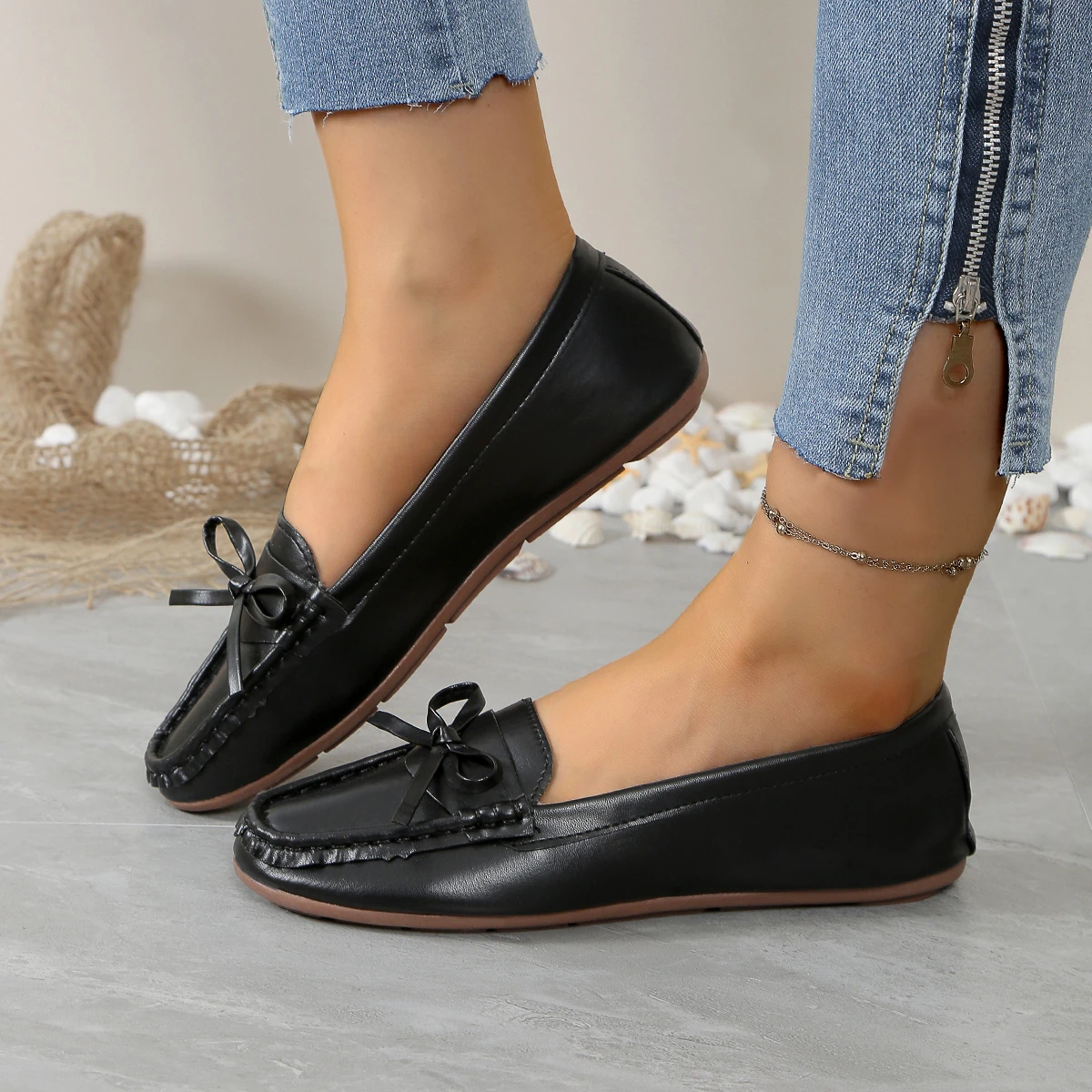 Women's Flats High Quality Patent Leather Casual Shoes Soft Sole Ballet Flats Classic Slip on Loafers Soft Leather Walking Flats