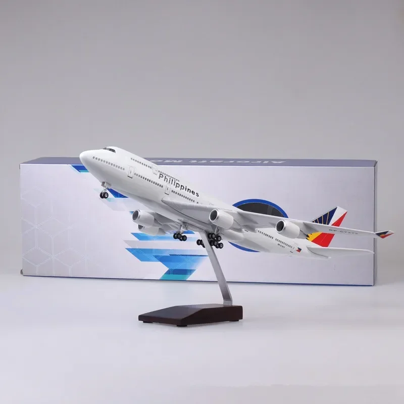 Imagem -05 - Modelo Diecast Philippine Airlines Boeing 747 Avião de Resina com Luz e Rodas Coleção de Brinquedos Escala 1:150 47cm