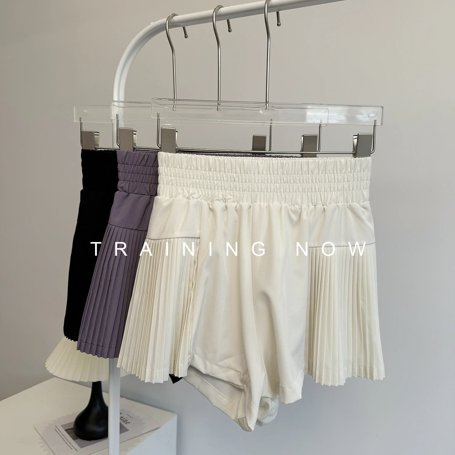 

Быстросохнущие спортивные шорты с высокой талией для женщин, искусственные двухсекционные шорты для бега, марафона, йоги, повседневные шорты для фитнеса