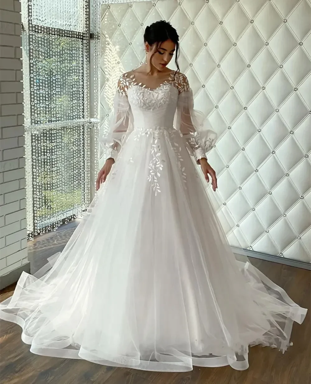 

PuffLong Sleeves A-line Wedding Dress Train lace-up Corset Pastrol Bridal Gown Lace Appliques Customized Tulle Robe Customized