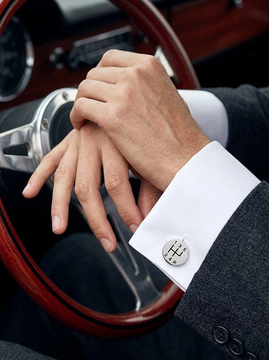 5-Speed Manual Gear Shift Cufflinks Mens French Shirt Cuff Links Creative Car Transmission Pattern Formal Suit Business Wedding