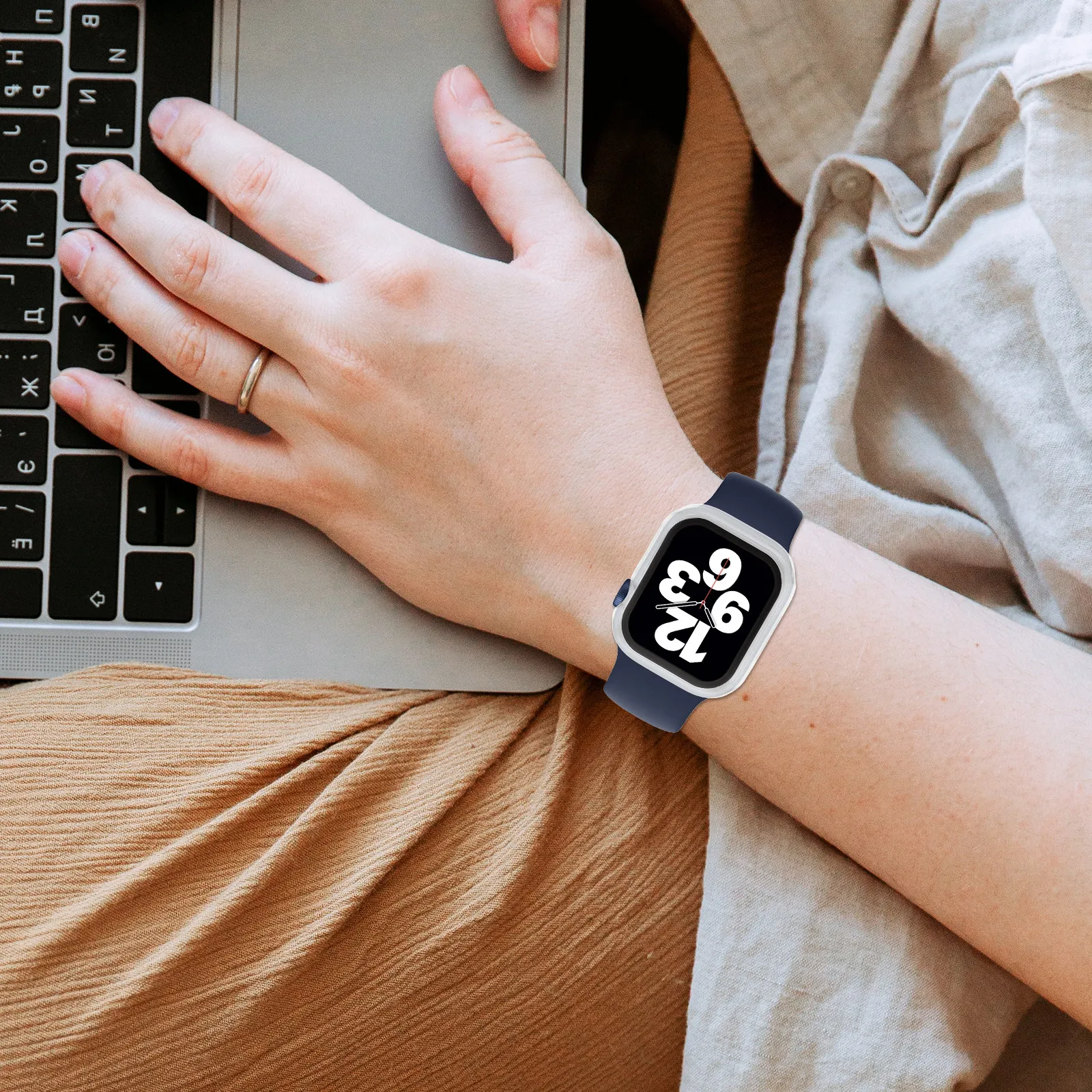 

Прозрачный защитный чехол для экрана часов, совместимый с Apple Watch 7, портативный, износостойкий, профессиональный защитный корпус, прозрачный, защищающий от пыли