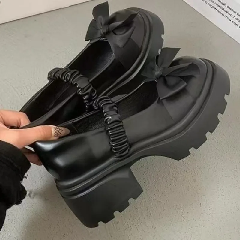 

Женские сандалии на французском высоком каблуке Мэри Джейн, новые простые туфли на среднем каблуке с универсальным бантом, маленькие кожаные туфли на толстом каблуке с бантом