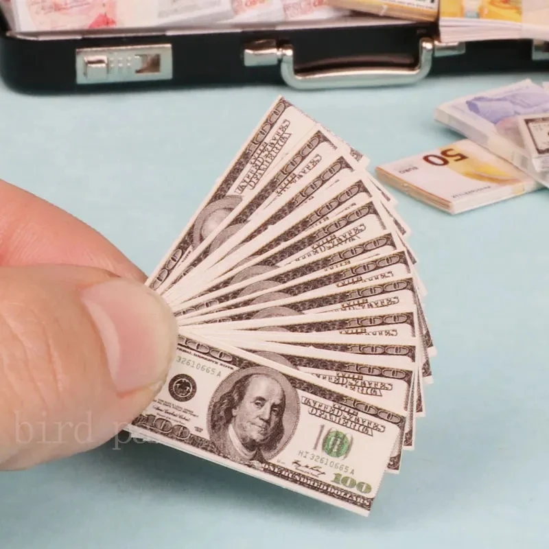 1 6 Schaal 400 STKS Miniatuur Geld Mini Dollarbiljetten Euro Koreaanse Won Model Speelgoed Voor Blyth Pop Ob11 Mini Bar poppenhuis Accessoires
