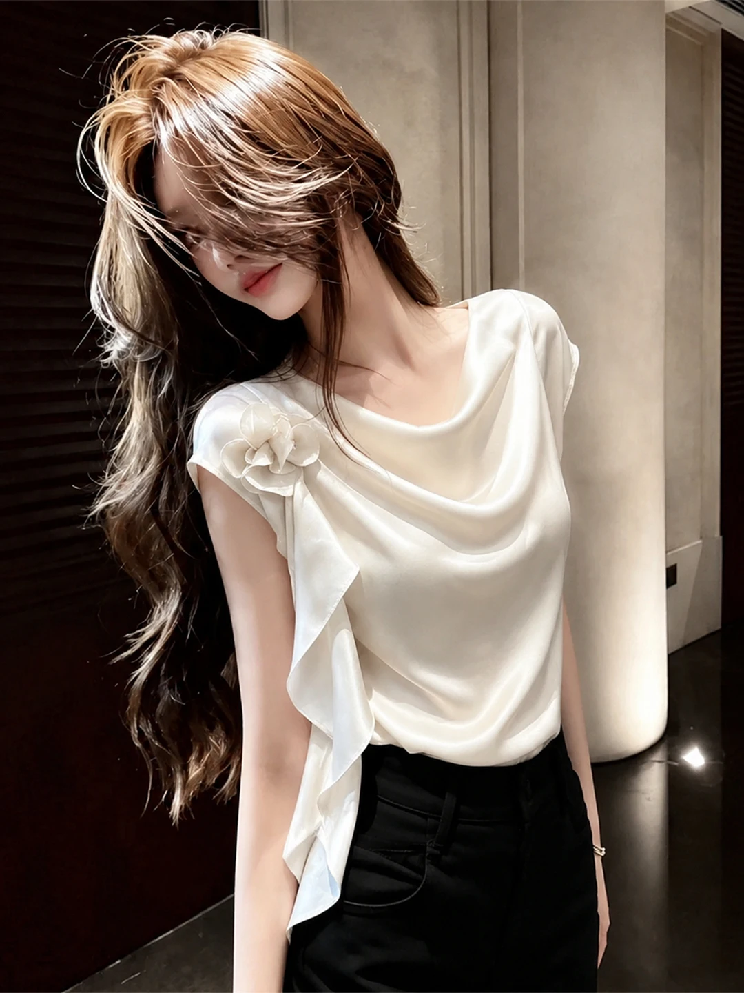 

Elegant Sweet Elegant Light Maturity Style Shirt Sash Swinging Collar High-End Feeling Small Shirt Summer Super Beautiful Wom...