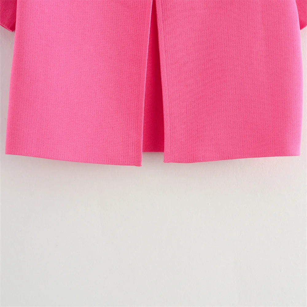 2024 Letnia nowa moda damska Casual European and American Style Design Sense Flat Needle Short Top