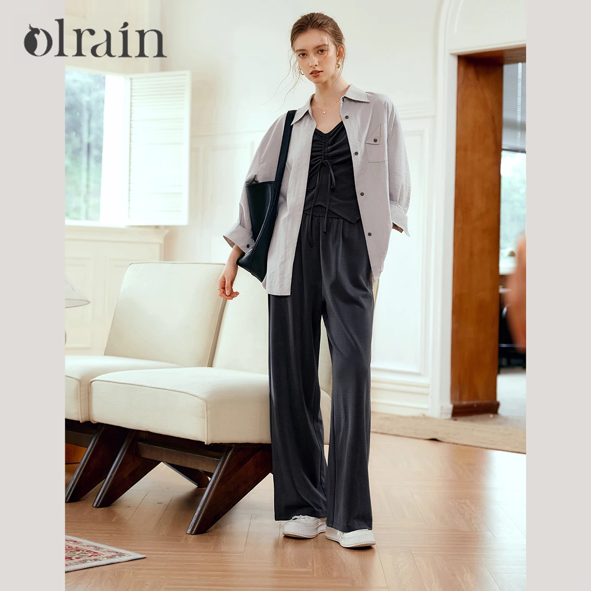 

OLrain комплекты из трех предметов, женский весенний жилет нестандартной формы на шнуровке 2024, прямые брюки в полный рост, повседневная свободная однотонная рубашка M56QE93298