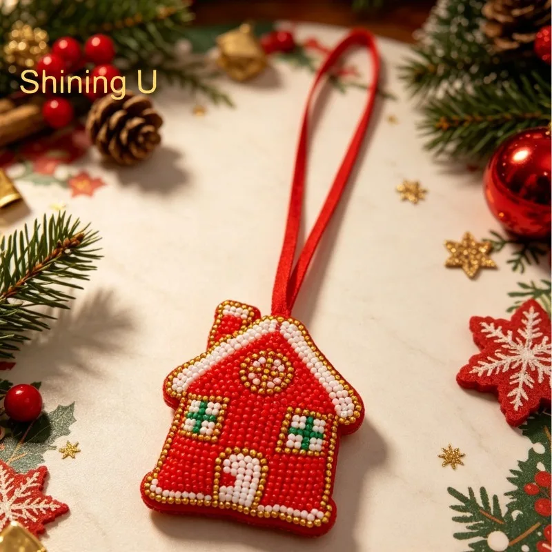Shining U Bead Gingerbread House Keychain for Women Fashion Accessory Bag Charms Chrismas