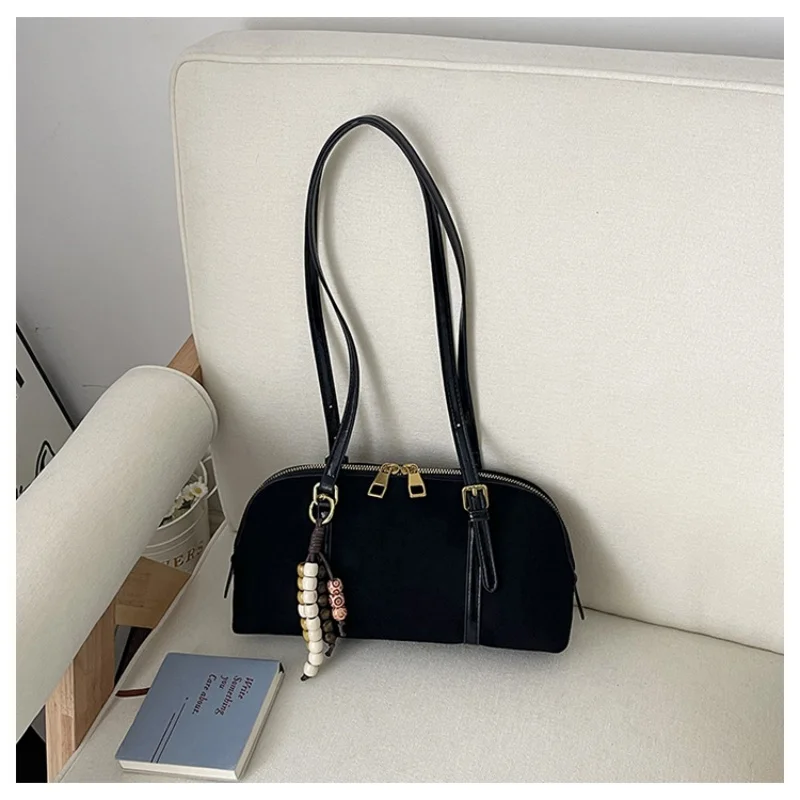 Women Retro Suede Baguette Shoulder Bag Wooden Bead Tassel Pendant Vintage Zipper Crossbody Handbag for Autumn