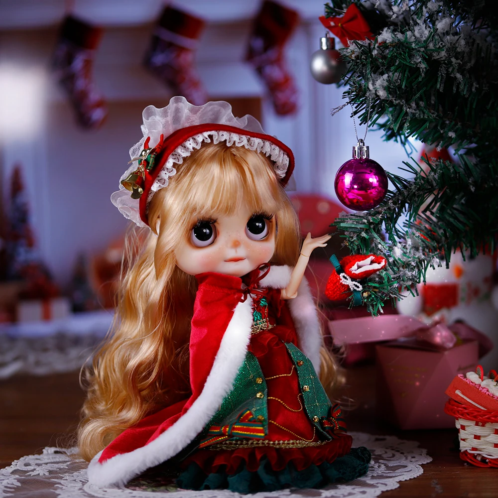 

ICY DBS Blyth Doll 1/6 BJD Golden Curly Hair Christmas Custom Hand Carved Eyebrow, Lips, and Face Gift