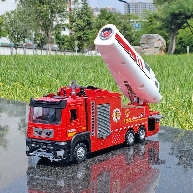 1:32 motor de bombeiros liga diecast modelo carro brinquedos 2 portas abertas som luz puxar para trás spray modelos de veículos de engenharia para o presente do miúdo