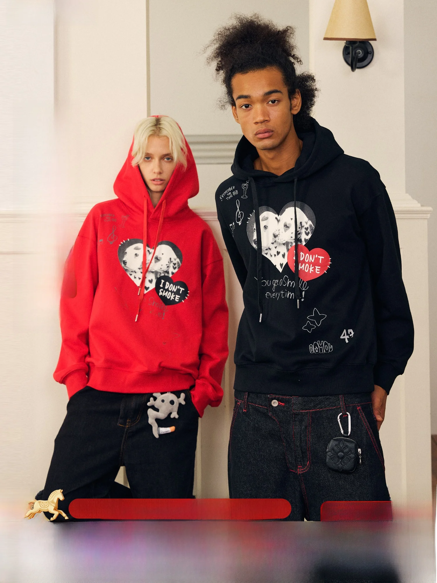 

Cute Dog Heart Print Hoodie Casual Loose Fit Long Sve Comfortable Sweatirt for Youth Men Women Done Autumn Collection