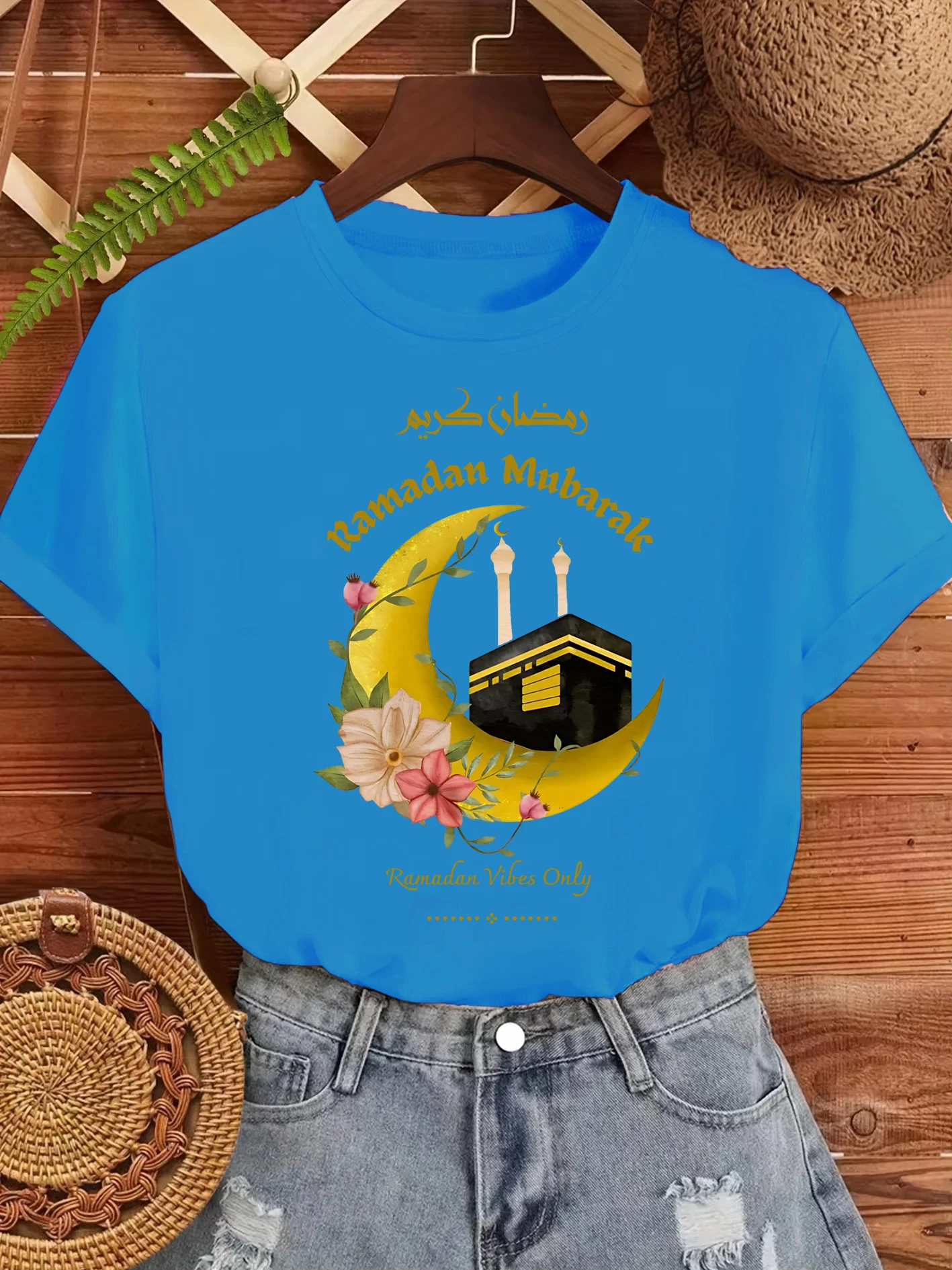 

Ramadan Mubarak Art Flower Moon Print Women T-Shirt Summer Casual T Shirts All-Match Crewneck Clothes Oversize Streetwear