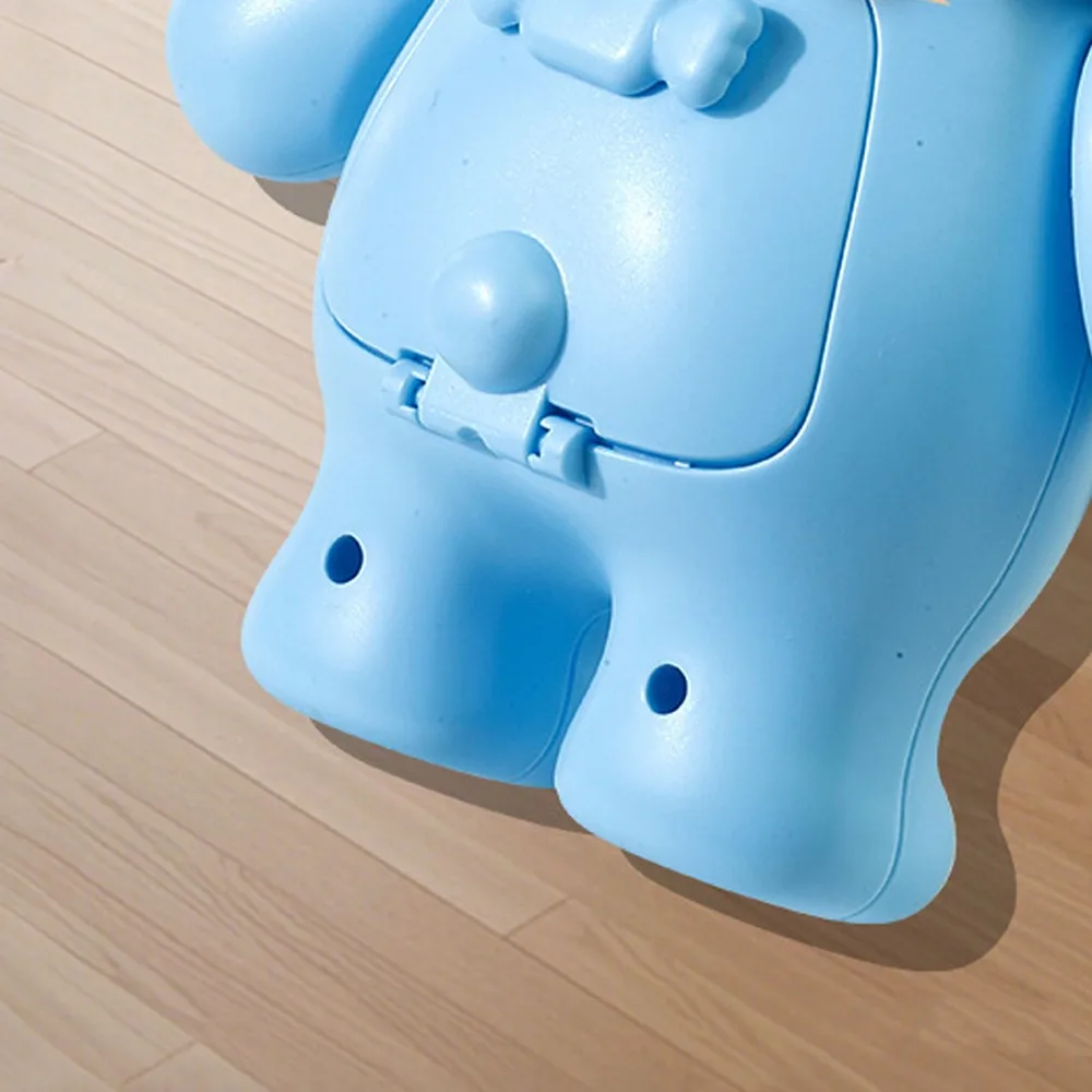 Serbatoio di risparmio Simpatico salvadanaio Orsetto decorativo Scatole per soldi di grande capacità Scatola portaoggetti per bambini con orso mobile con braccio blu