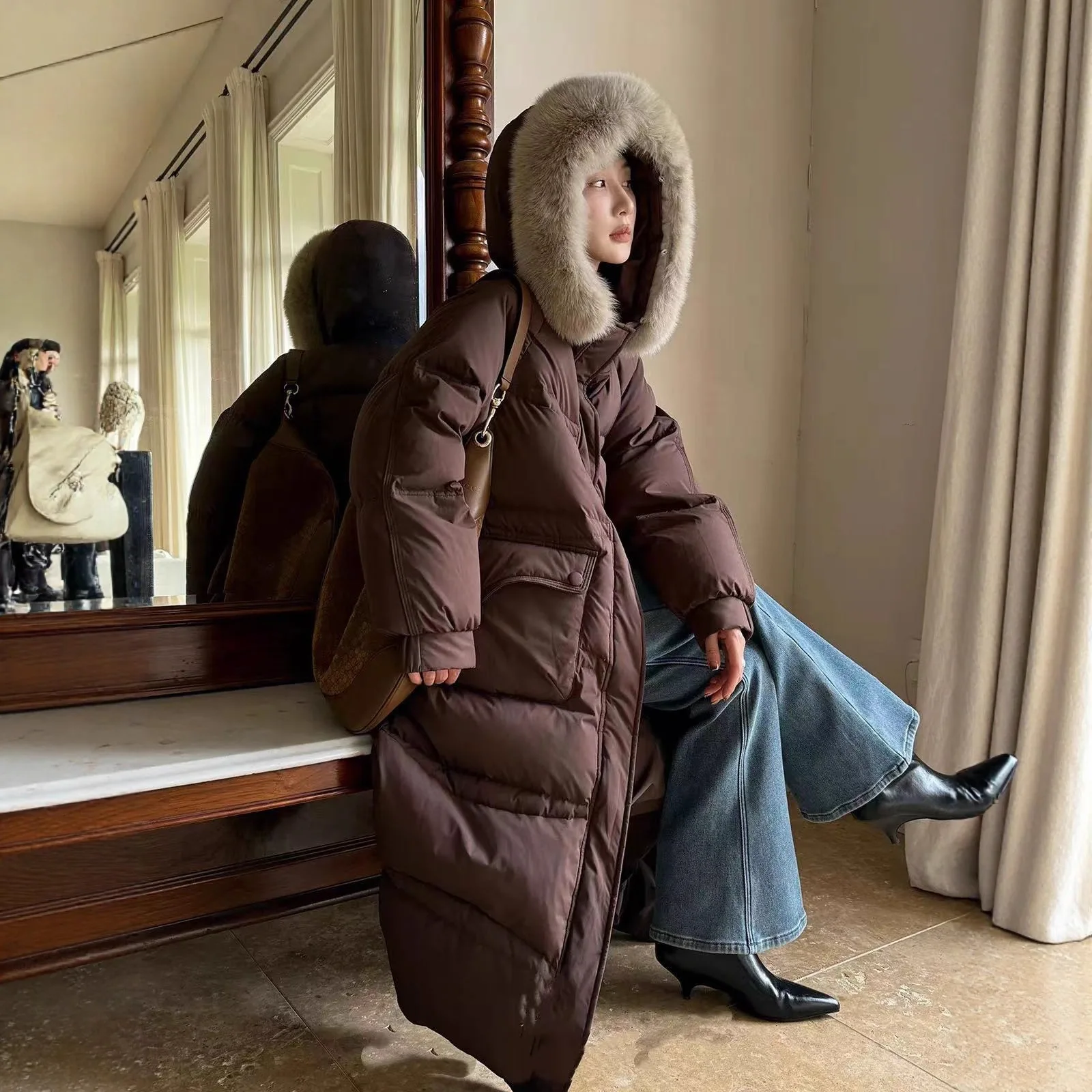 

Womens 2025 Winter 90% White Duck Down Coat Genuine Fox Fur Hooded Long Parka Knee Length Warm Fashion