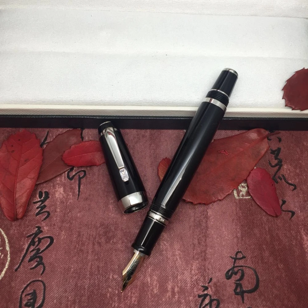 Luxury Fountain Pens Pocket Portable Smooth Writing Exquisite Minimalist Body for Daily Office Writing Professional Metal Pen