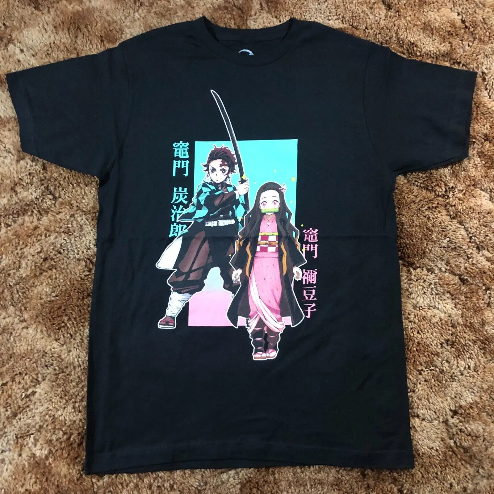 NEW Demon Slayer Anime Men Sz M Tanjiro Kimetsu No Yaiba Nezuko Black Shirt