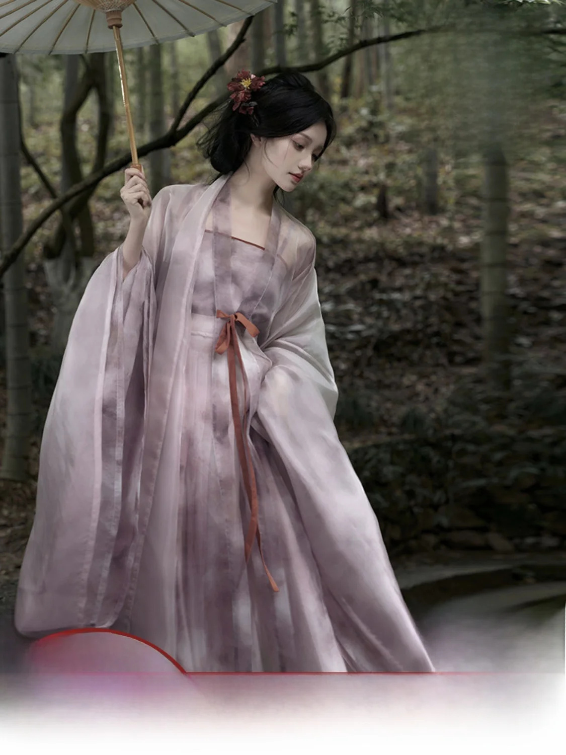 

Оригинальный ханьфу angYaoJu: Легкий летний наряд с градиентом цветов, многослойная блузка с фиолетовым узором и серебряным напылением.