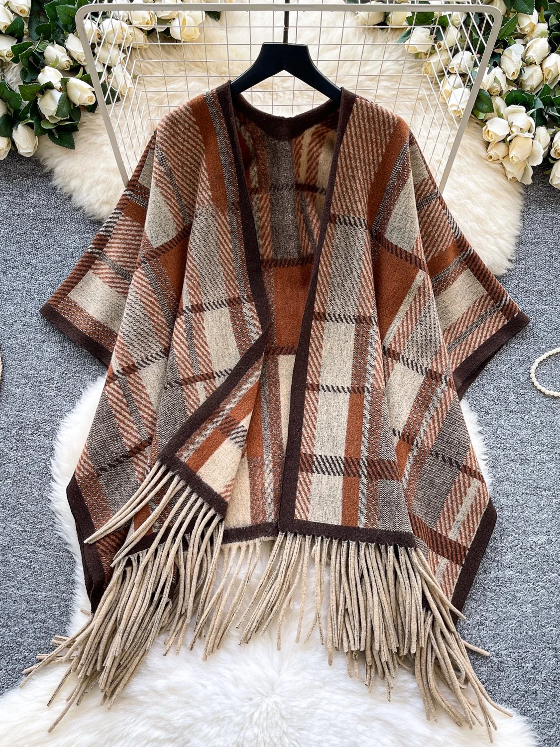 프리미엄 니트 오픈 가디건 여성용 루즈핏 패션 태슬 체크 무늬 랩 아우터웨어 가을 겨울 캐주얼 슬레 V넥 롱 슬...