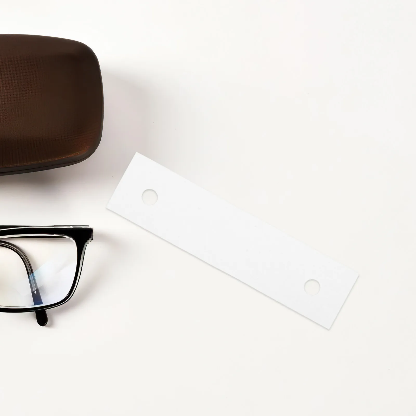 320Pcs Disposable Chin Rest Paper for Optical Stores Sanitary Safety Optometry Supplies Essential Exam Accessory view 3