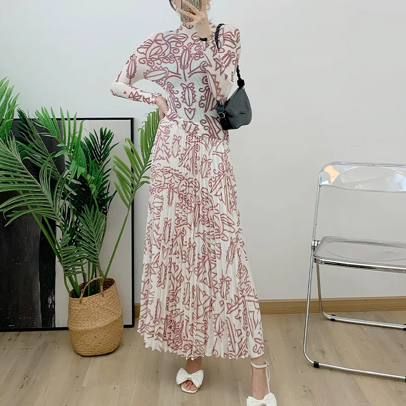 

Corn Kernel Set 2023 Autumn New Blue Pink Outersole Pop Print Tofu Pleated Long Sleeve T+Large Swing Skirt