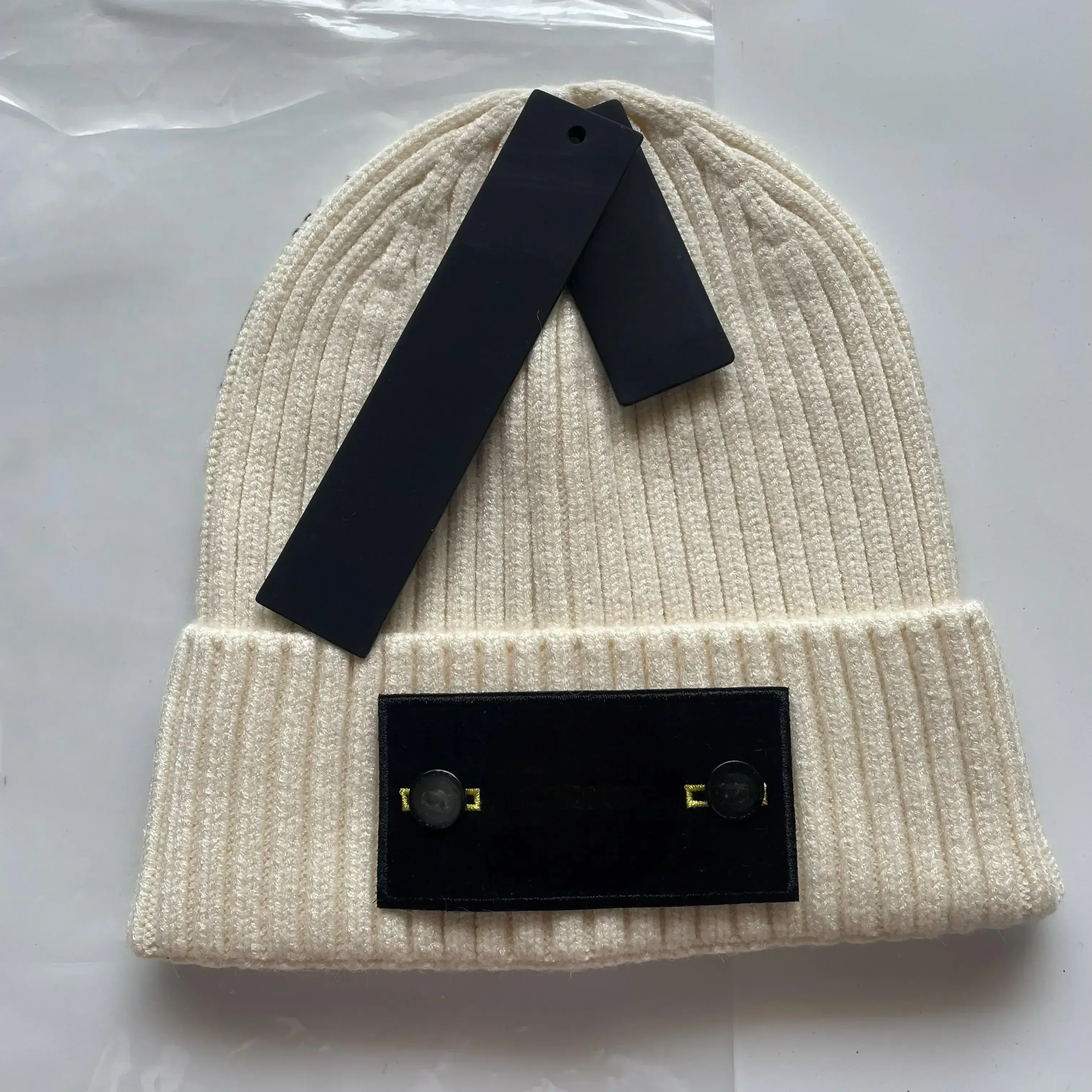 2025 Winter New Y2K Hip Hop Street Men's and Women's Universal Warm Hoodie Wool Knitted Hat