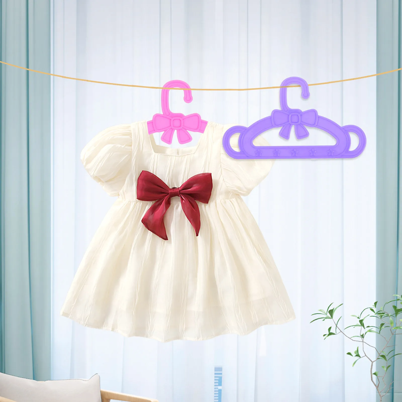 

Набор из 15 пластиковых вешалок для детской одежды, 18 дюймов, для организации детской комнаты, демонстрации и хранения, идеальный подарок на день рождения для девочек