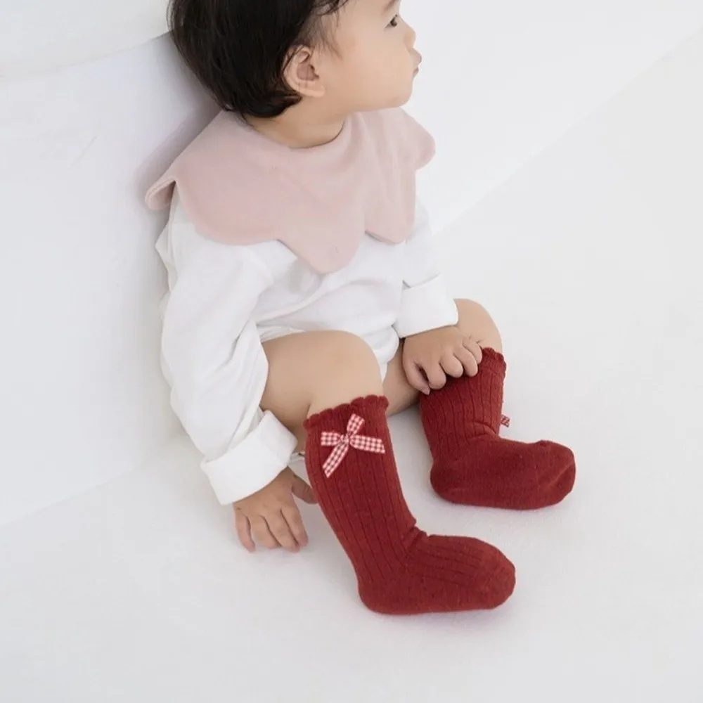 

Новые красные компрессионные дышащие влагоотводящие носки для малышей, новогодние носки, осень-зима