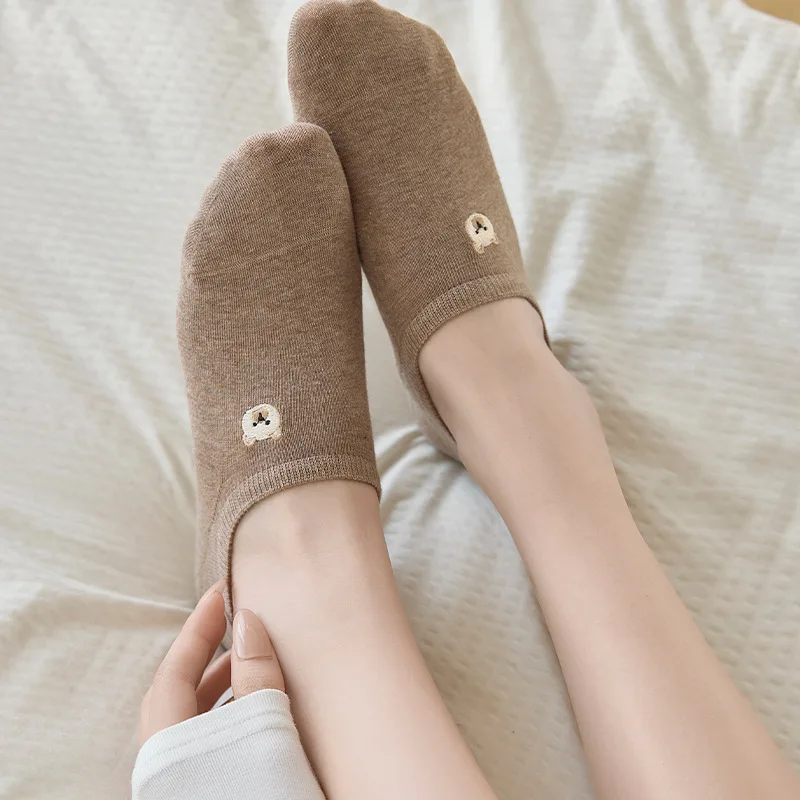 

Socks Solid Color Embroidery Cute Bear Boat Socks Women's Light Mouth Stockings Skin-friendly Thin Silicone Non-slip Soft