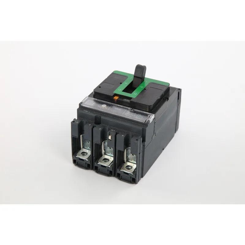 Stroomonderbreker met gegoten behuizing 3P4P Overbelasting- en kortsluitbeveiliging Elektronische Smart Mccb