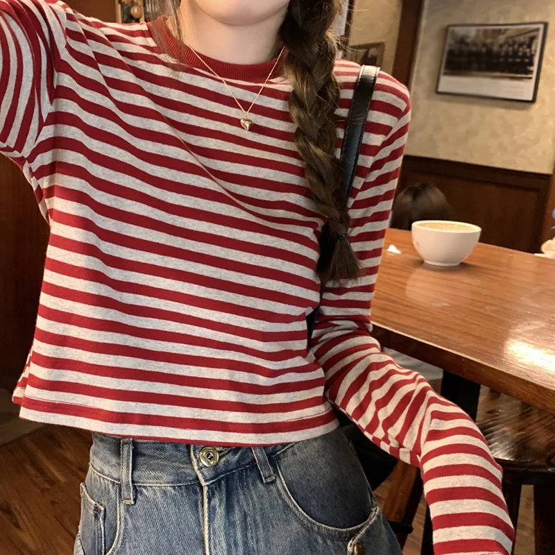 Women Long Sleeve Striped T-Shirt Autumn Round Neck Casual Simple Top Lady Spring Loose Short Tops Comfortable Tees