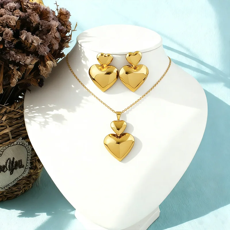 Gold Color Heart Sh… - image