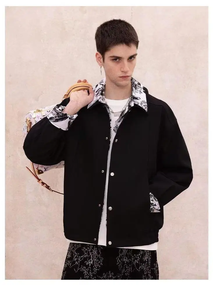 

Новая мужская куртка-бомбер в клетку с воротником, весна-осень 2026, имитация двухслойности, свободный крой, длинный рукав