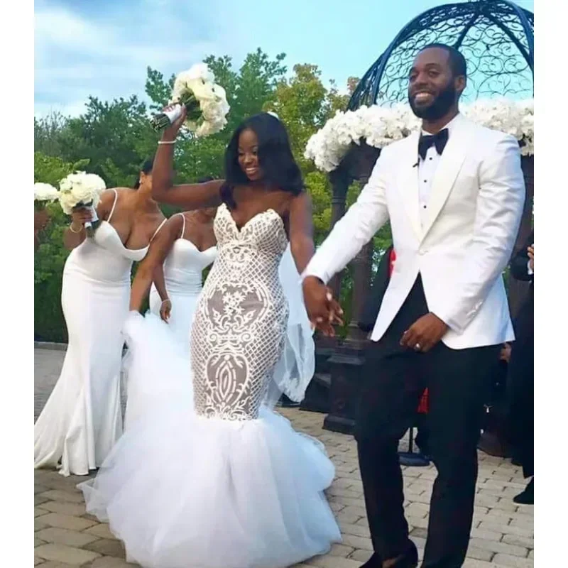 Vestidos de novia de novia hechos a medida con escote en V personalizado, encaje con apliques, talla grande, sirena africana, trompeta barata