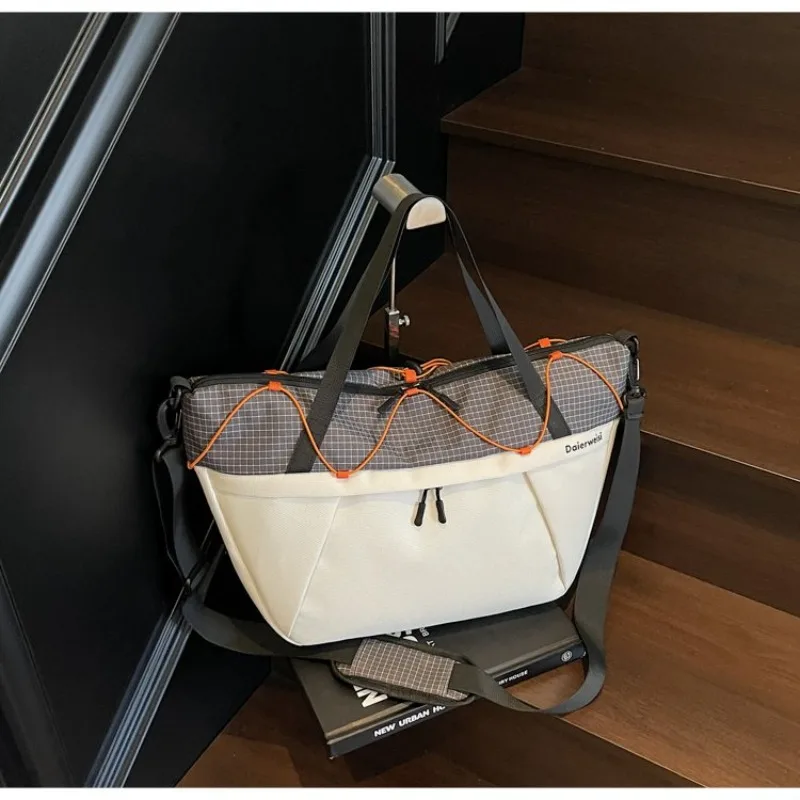 

Stylish Timeless Underarm Bag Office Commuting Business Trip 2025 New Model Exquisite Sleek Sophisticated Elegant Practical