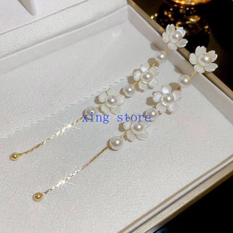2024 Fashion New Sweet Romantic Style Long Flower Pendant Women's Earrings