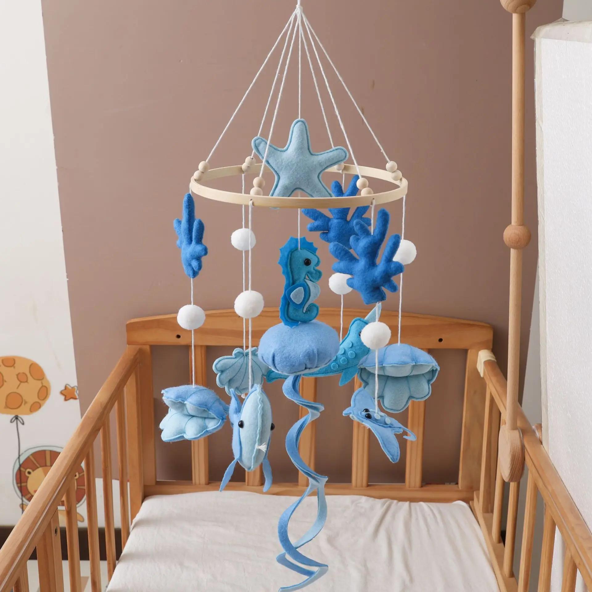 1pc 0 to 3 Years Old Nordic Style Newborn Baby Bed Bell Handmade Felt Bed Bell No Assembly Baby Soothing Wind Chime Rattle