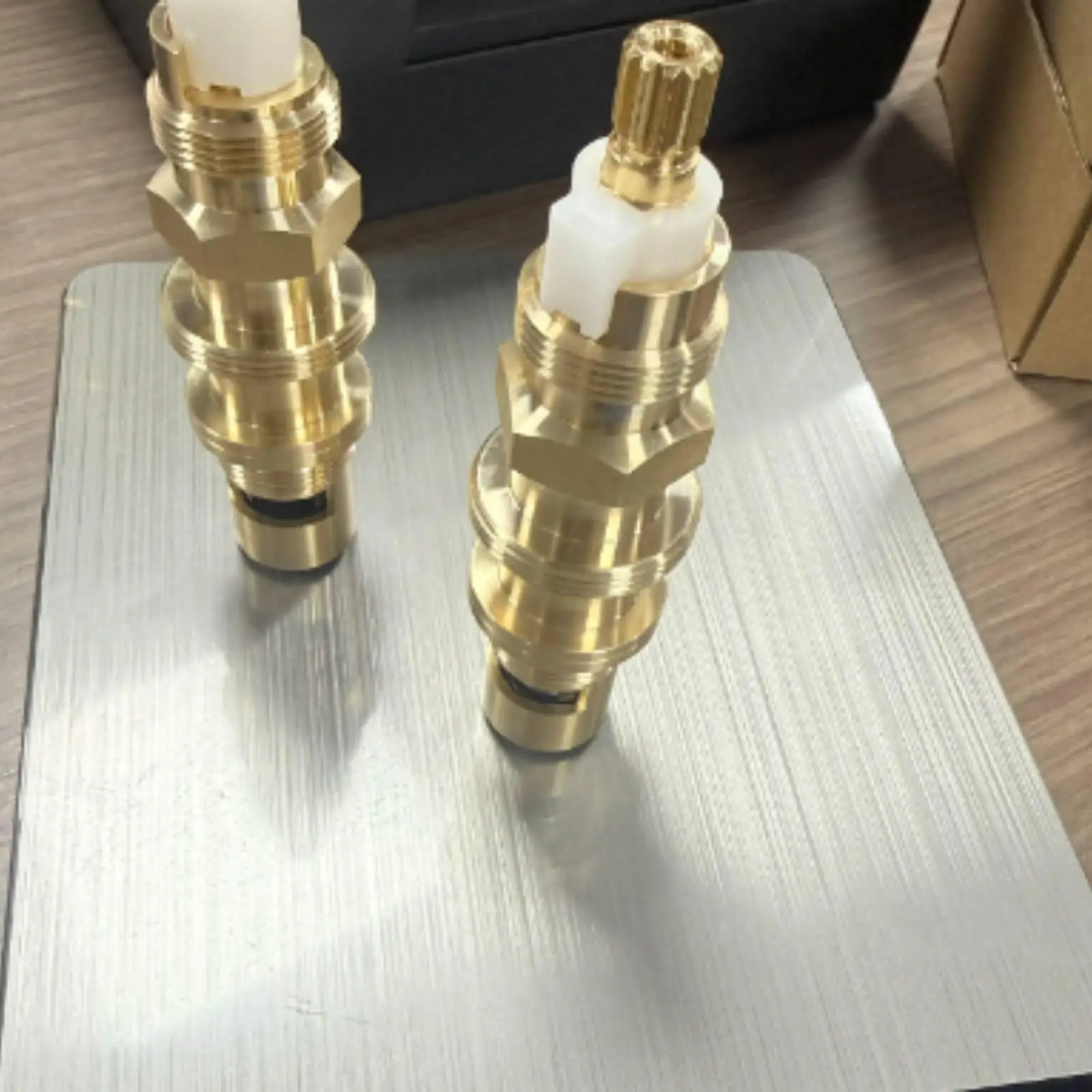 Universal Brass Shower Valve Replacement for Ceramic Disc Mixer with Splined Stem Hex Center 12PT Connection