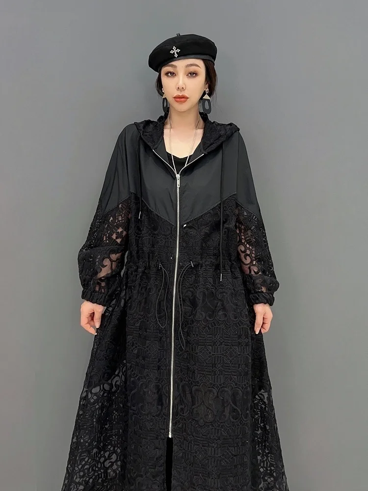 SHENGPALAE Woman Hollow Out Printing Hooded Trench Coat Loose Zipper Cardigan Black Coat Outerwear Clothes 2024 Spring 5R1164