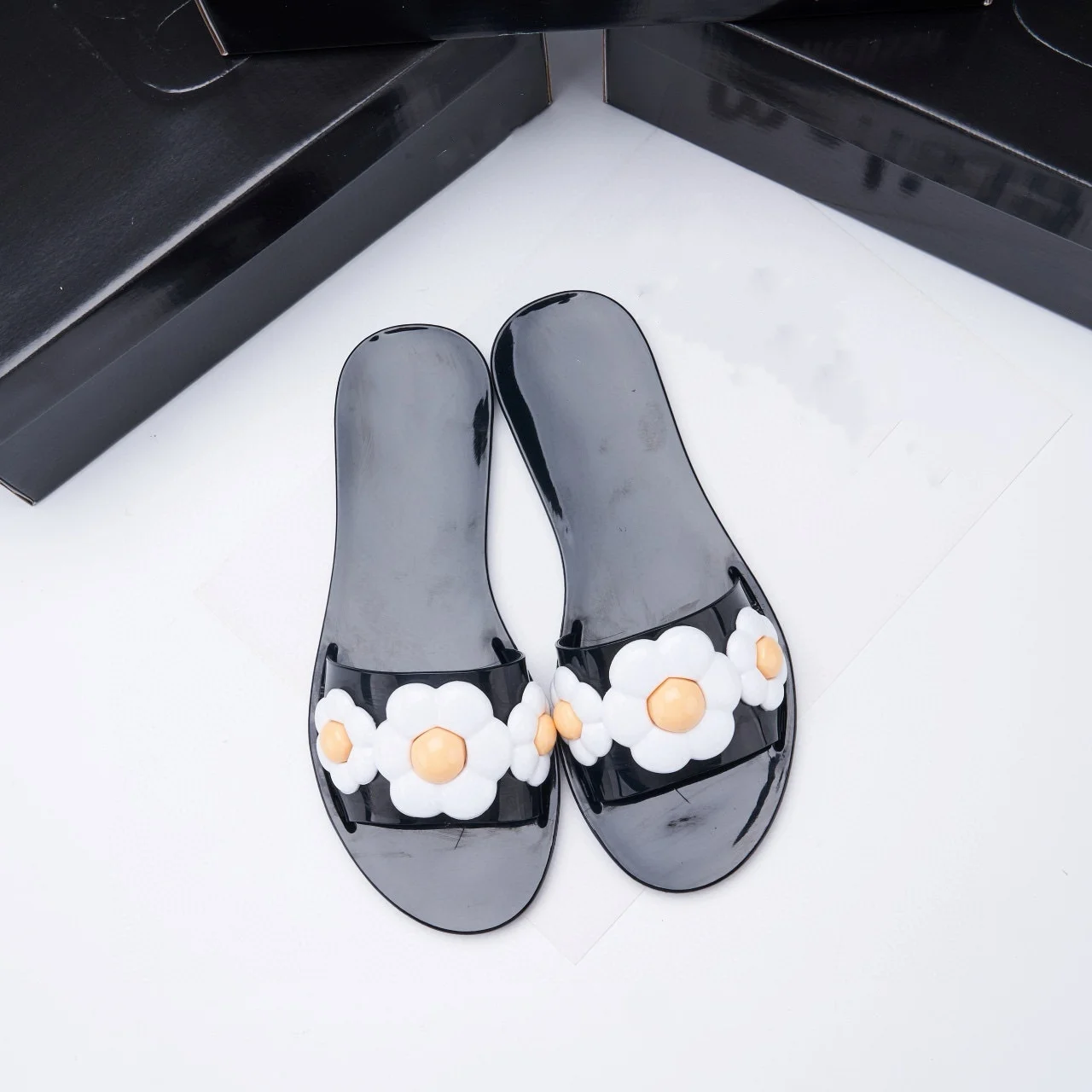 Summer new jelly shoes sweet plumeria clip foot fashion casual flat slippers