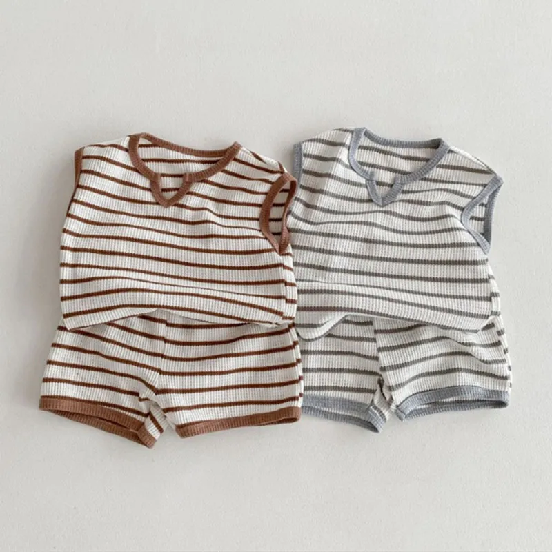 2024 Summer Kids Clothing Set Striped Contrasting Color Sleeveless T-shirts and Shorts Boys Suits Vintage Girls Clothes Set