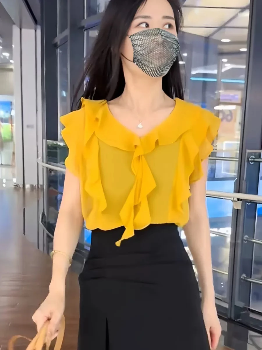 Faionable Chiffon irt for Women with Wood ain Ruffle Summer New Sle Slimming Agel Top Commute Loose Fit UV Protection